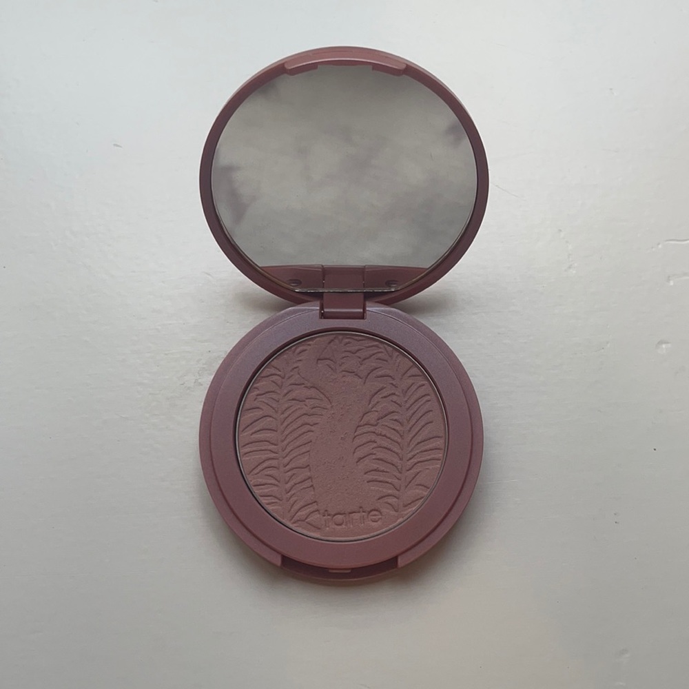 Tarte blush in Shade Exposed